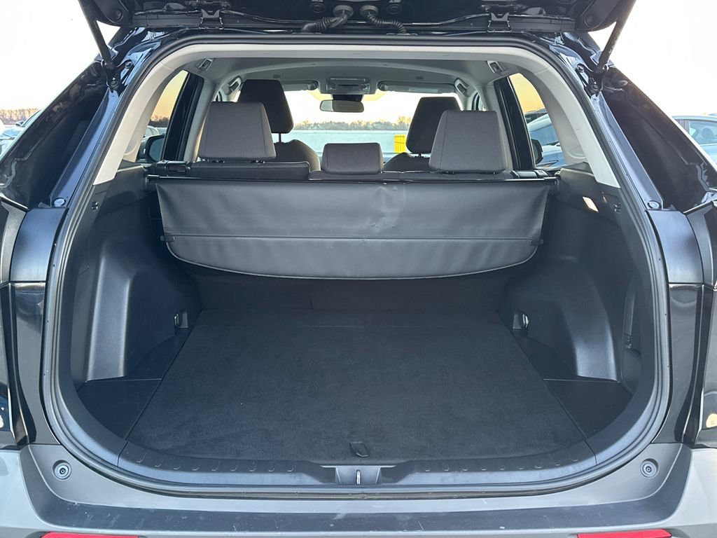 Certified 2025 Toyota RAV4 XLE image 6