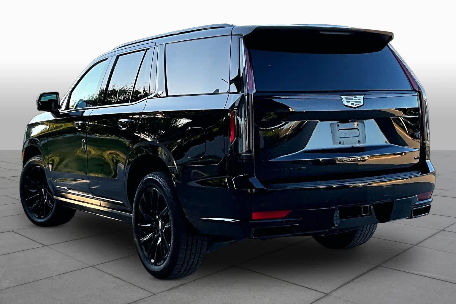 Used 2024 Cadillac Escalade Sport Platinum w/ LPO, ONYX Package AWD/4WD image 12