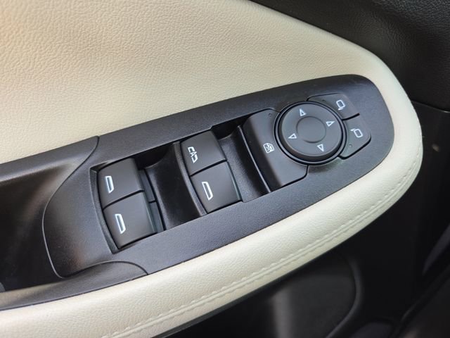 Certified 2023 Buick Encore GX Preferred w/ Cold Weather Comfort Package image 19