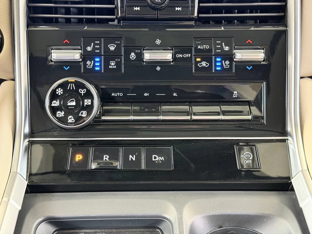 Used 2025 Nissan Armada Platinum w/ Convenience Package AWD/4WD image 56