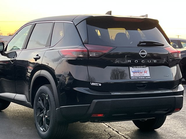New 2026 Nissan Rogue SV w/ Cold Weather Package AWD/4WD image 28
