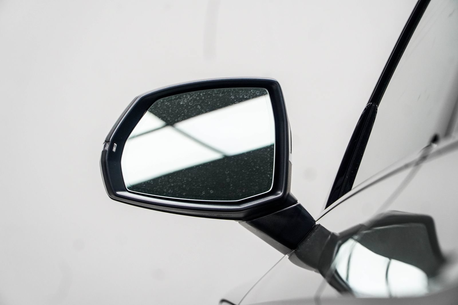 Used 2025 Audi Q5 2.0T Premium AWD/4WD image 16
