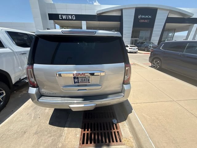 Used 2017 GMC Yukon Denali AWD/4WD image 6