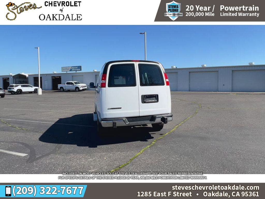 Used 2024 Chevrolet Express 2500 w/ Driver Convenience Package image 10