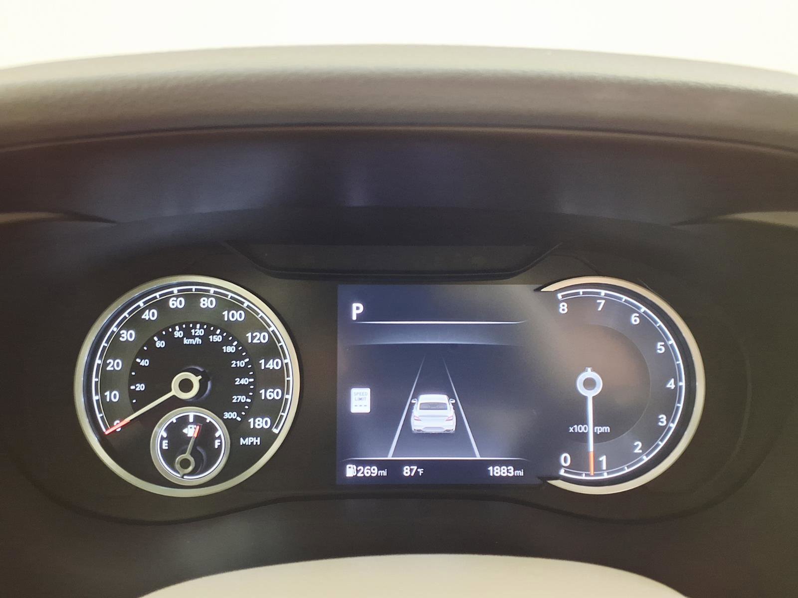 Certified 2026 Genesis G70 2.5T Prestige RWD image 25