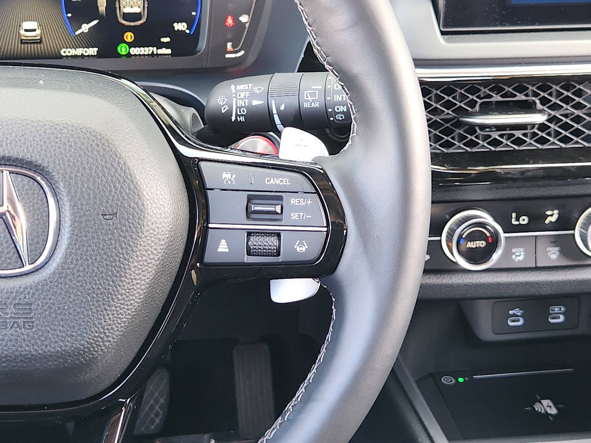 Used 2025 Acura ADX FWD image 29