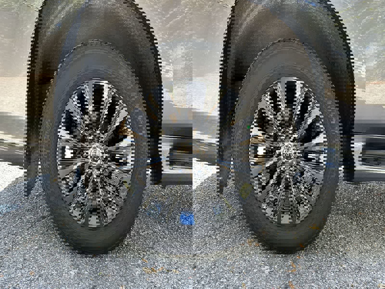 Used 2023 Lexus GX 460 Luxury w/ Sport Design Package image 8