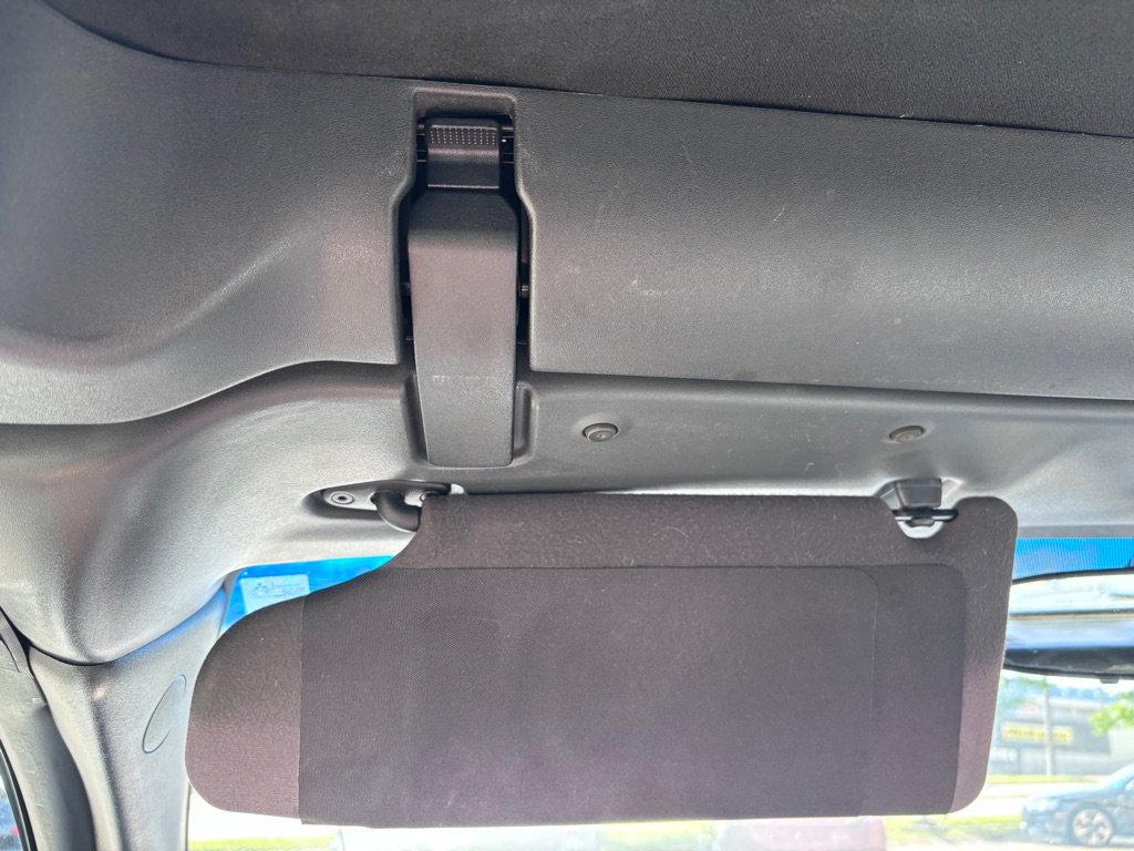 Used 2007 Mitsubishi Eclipse GT FWD image 5