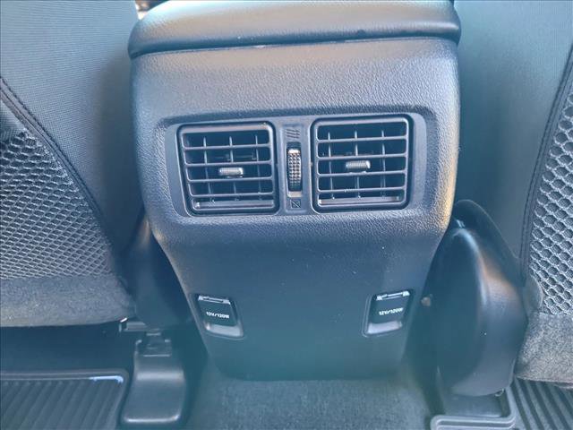 Used 2016 Toyota 4Runner SR5 image 17