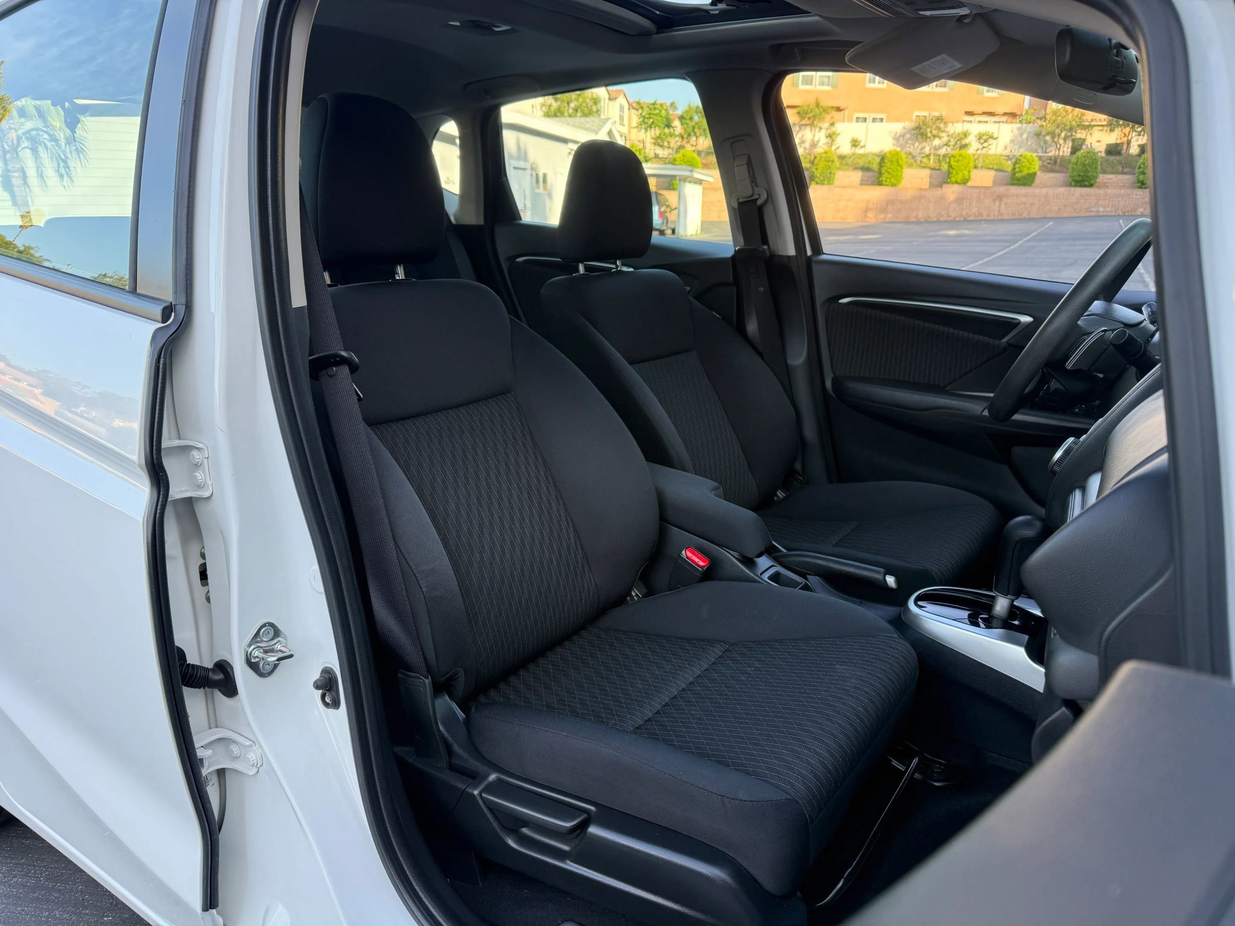 Used 2018 Honda Fit EX image 14
