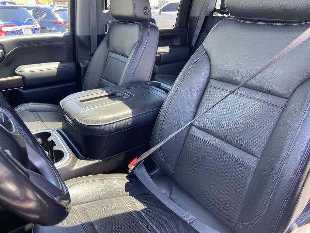 Used 2022 GMC Sierra 3500 Denali w/ Denali Ultimate Package AWD/4WD image 16