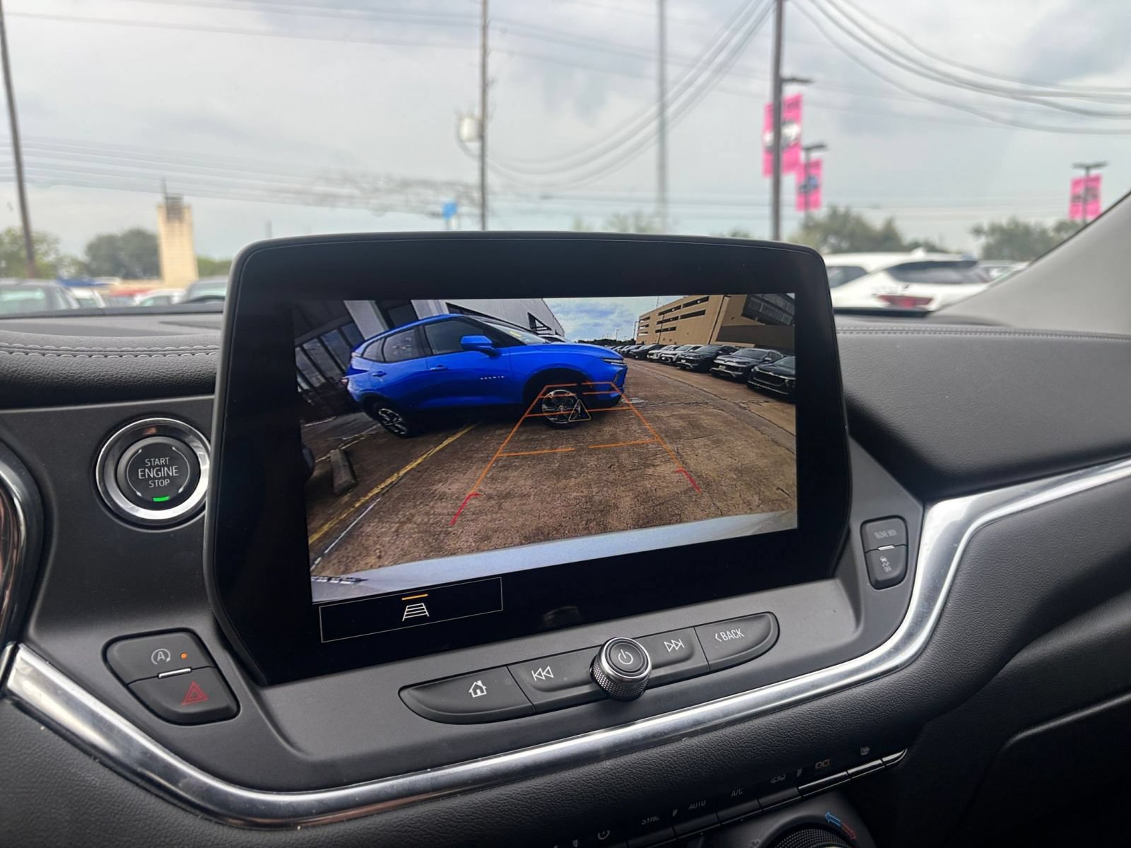 Used 2026 Chevrolet Blazer LT FWD image 24