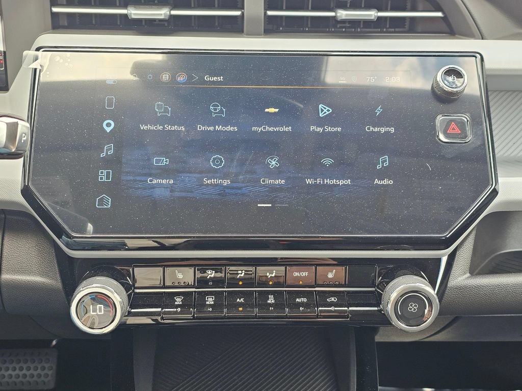 New 2027 Chevrolet Bolt LT w/ Comfort Package FWD image 28