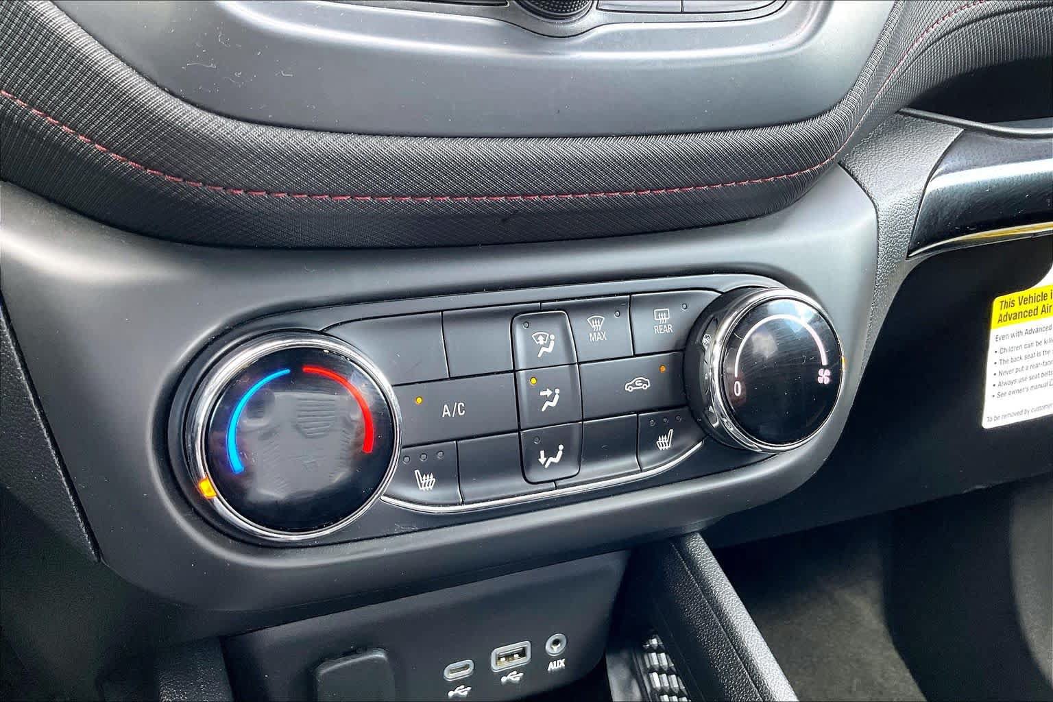 Used 2022 Chevrolet TrailBlazer RS FWD image 34