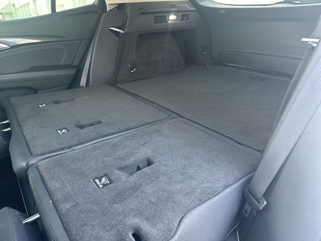 Used 2023 Buick Envision Essence image 47