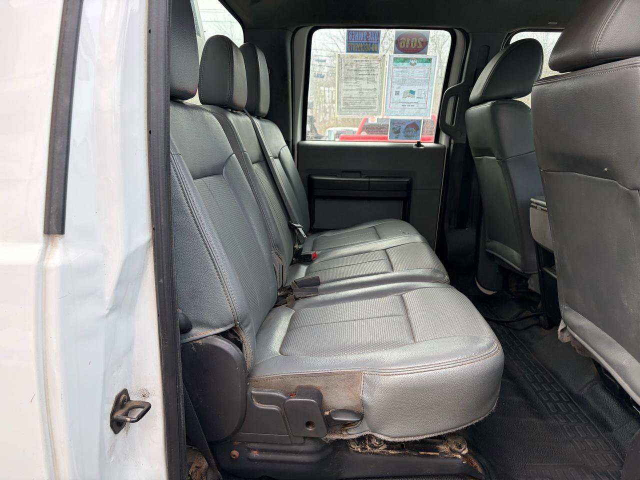 Used 2016 Ford F550 4x4 Crew Cab Super Duty image 40