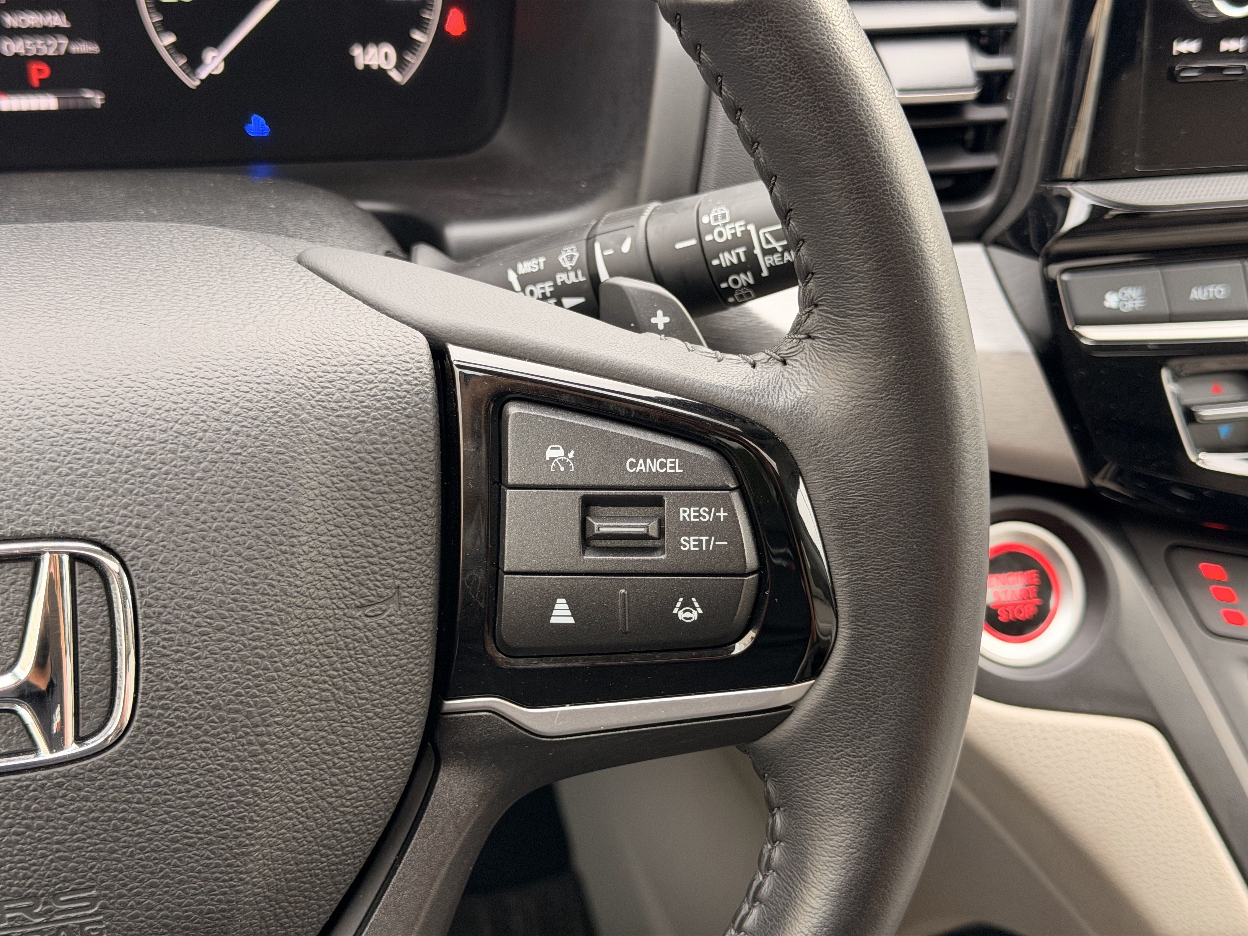 Used 2025 Honda Odyssey EX-L image 24