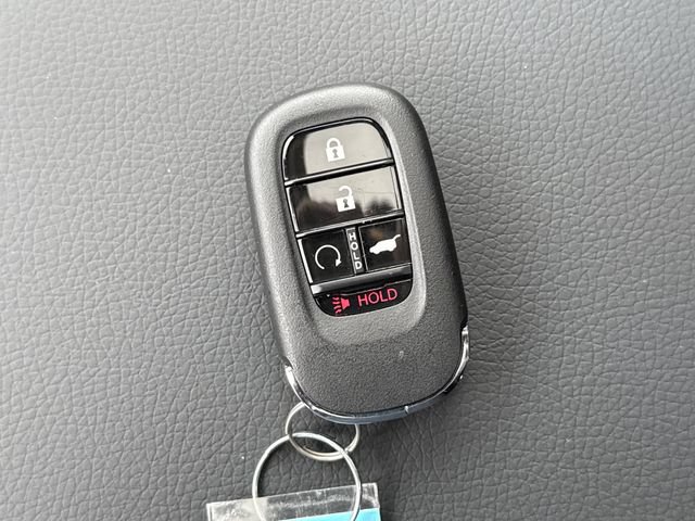 Used 2026 Honda Pilot Black Edition image 34
