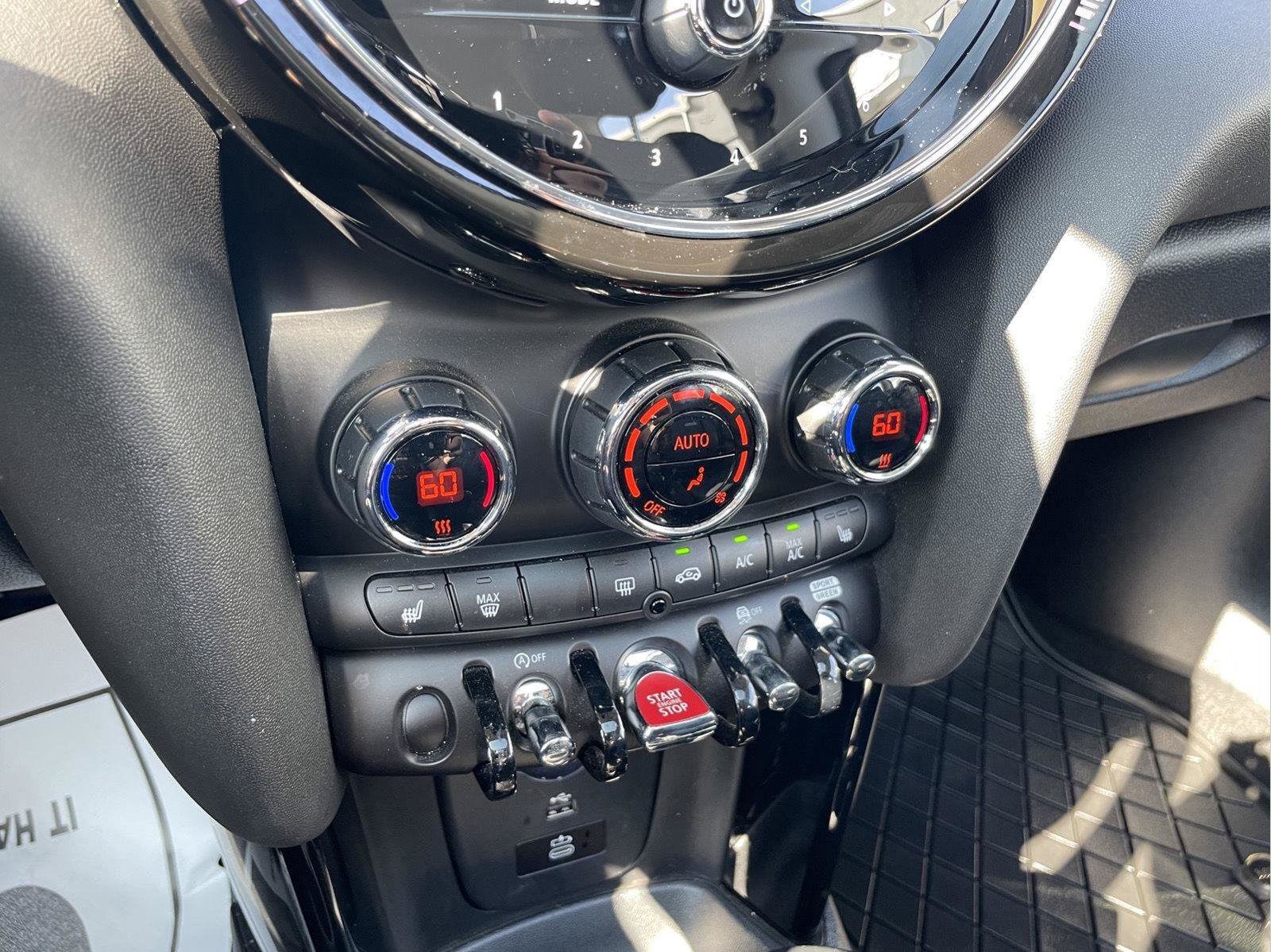 Used 2024 MINI Cooper S FWD image 28