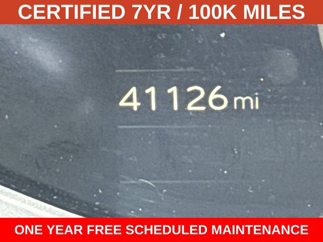 Used 2024 Toyota Prius XLE AWD/4WD image 29
