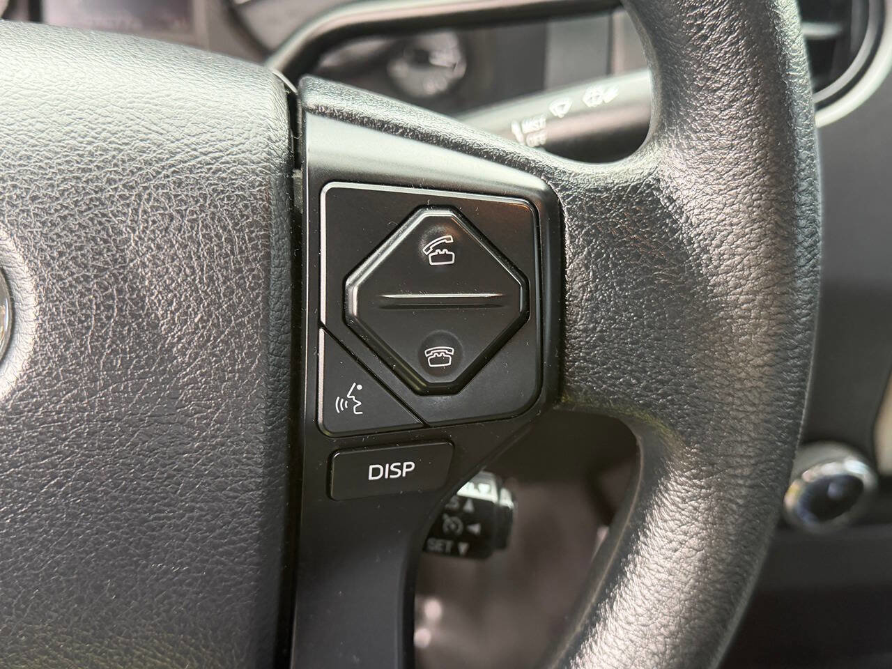 Used 2015 Toyota Tundra SR image 97