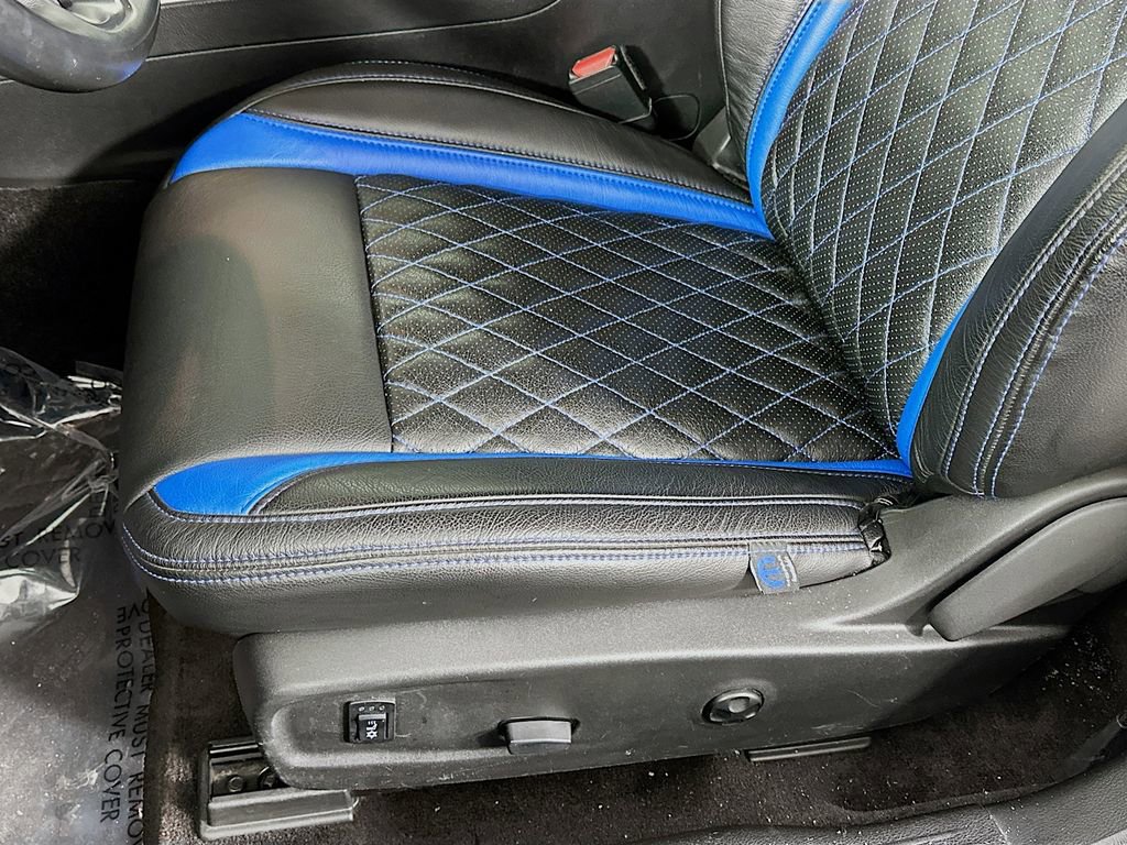 Used 2018 Dodge Challenger R/T w/ Performance Handling Group image 26