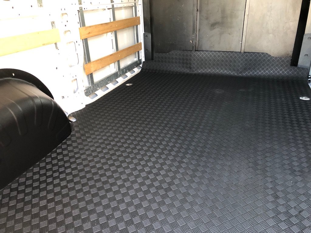 Used 2025 RAM ProMaster 2500 w/ U-Haul Equipment Group FWD image 21