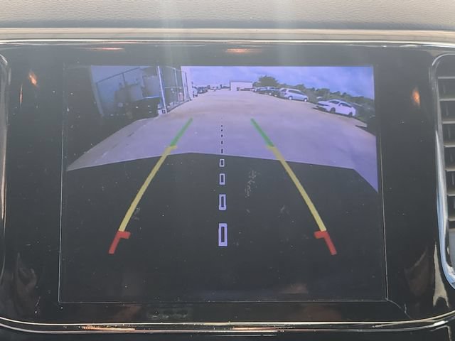 Used 2020 Jeep Grand Cherokee Altitude RWD image 16