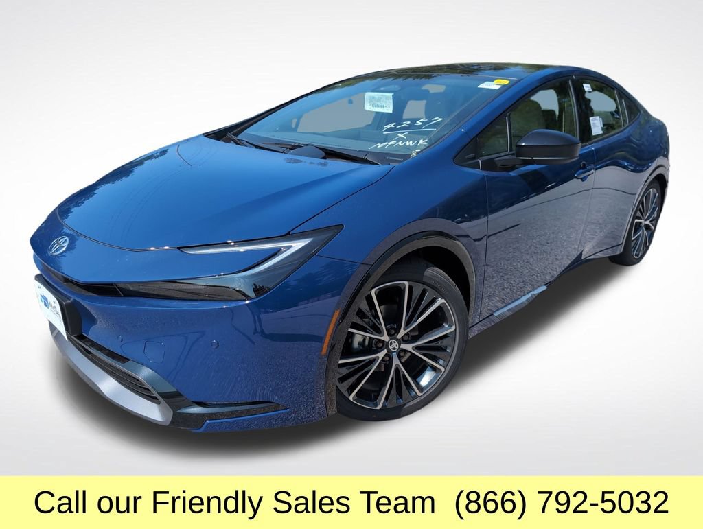 New 2027 Toyota Prius XLE FWD image 1