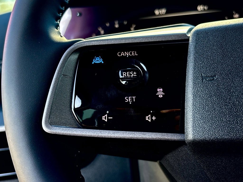 New 2025 Nissan Murano SV image 17