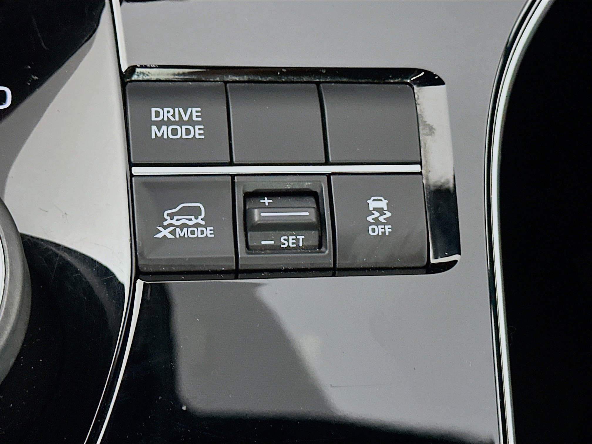 Used 2023 Subaru Solterra AWD image 26