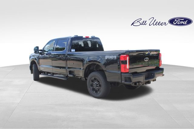New 2026 Ford F350 Lariat w/ Black Appearance Package AWD/4WD image 4