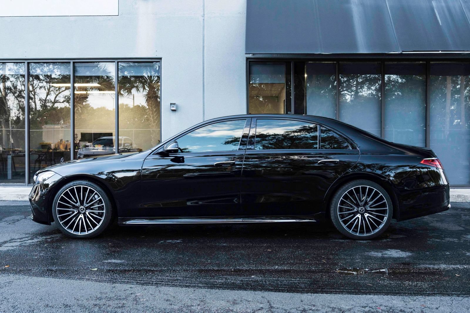 Used 2023 Mercedes-Benz S 500 4MATIC image 8