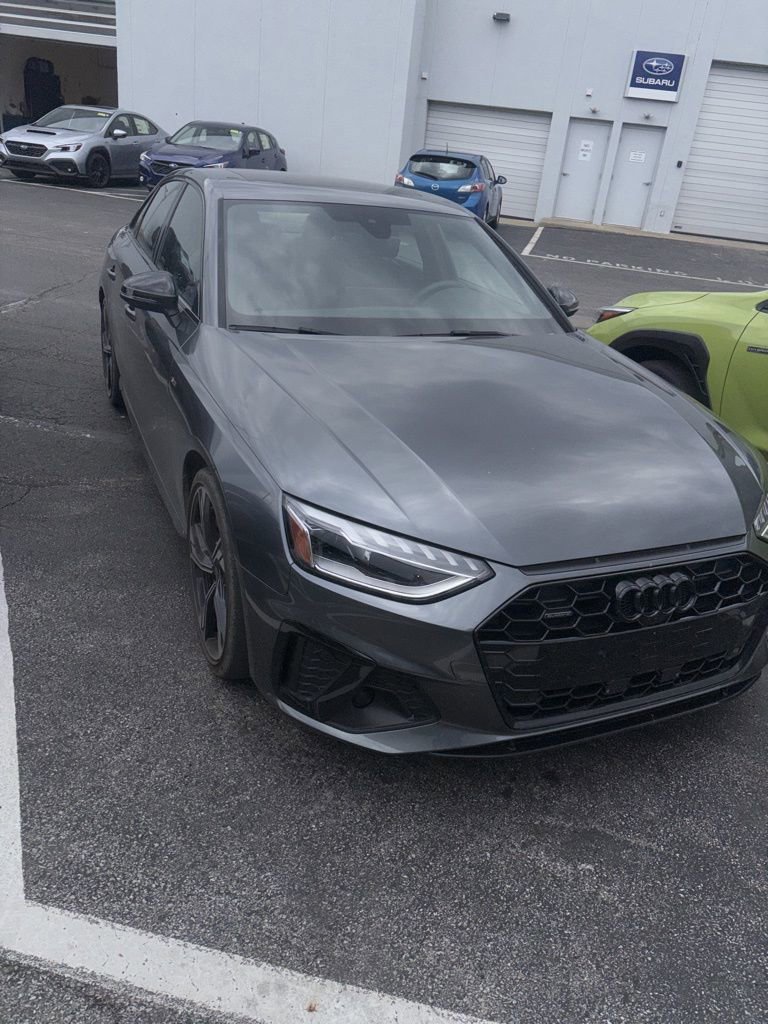 Used 2025 Audi A4 2.0T Premium Plus image 2