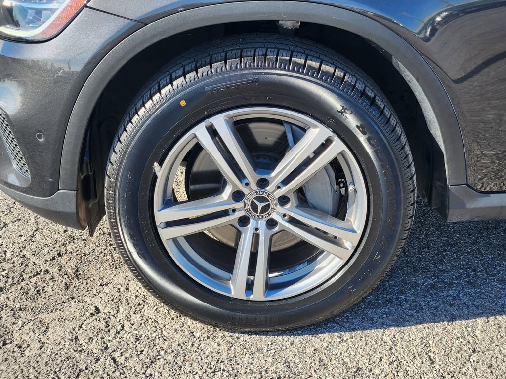 Used 2022 Mercedes-Benz GLC 300 image 13