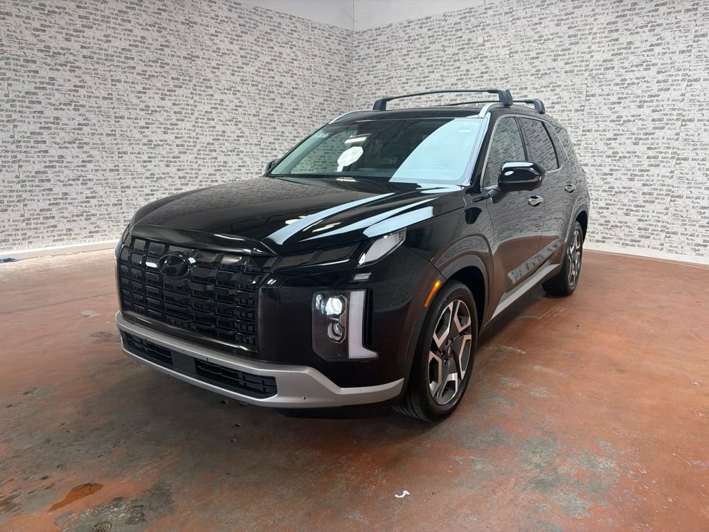 Used 2024 Hyundai Palisade SEL FWD image 3