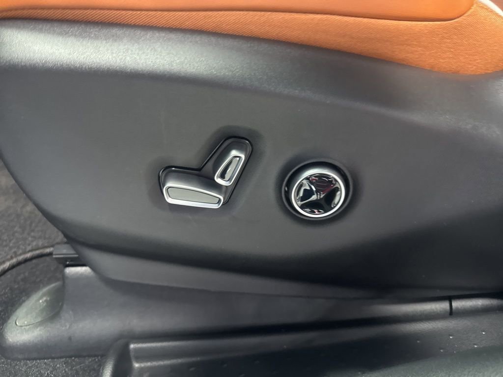 New 2026 Chrysler Pacifica Pinnacle image 20