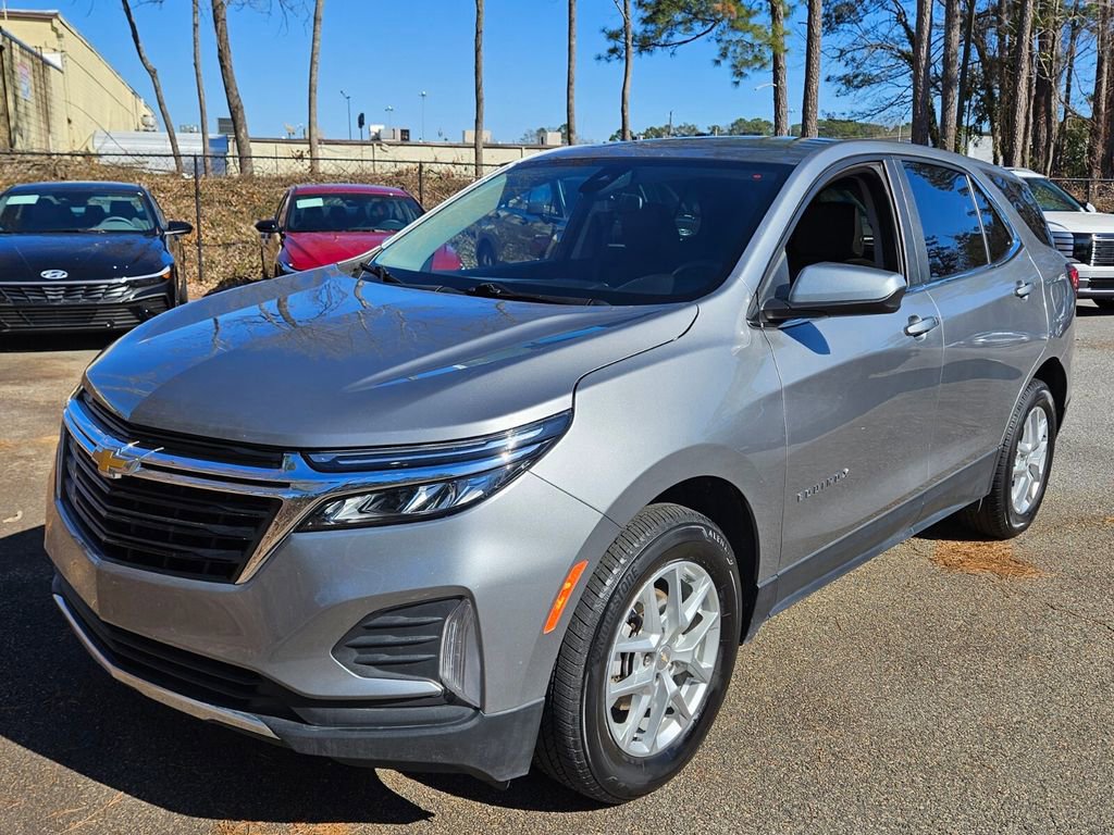 Used 2023 Chevrolet Equinox LT image 3
