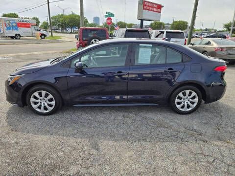 Used 2023 Toyota Corolla LE image 8