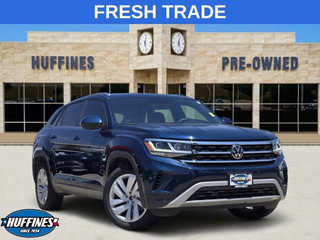 Used 2023 Volkswagen Atlas Cross Sport SE FWD image 1