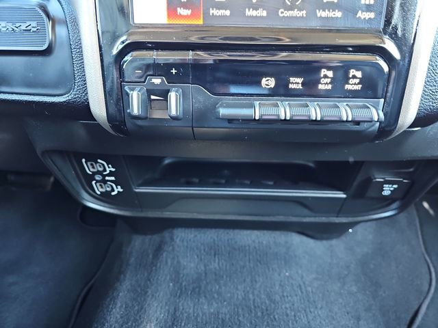 Used 2024 RAM 2500 Laramie AWD/4WD image 18