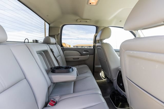 Used 2012 GMC Sierra 2500 SLT w/ SLT Convenience Package AWD/4WD image 16