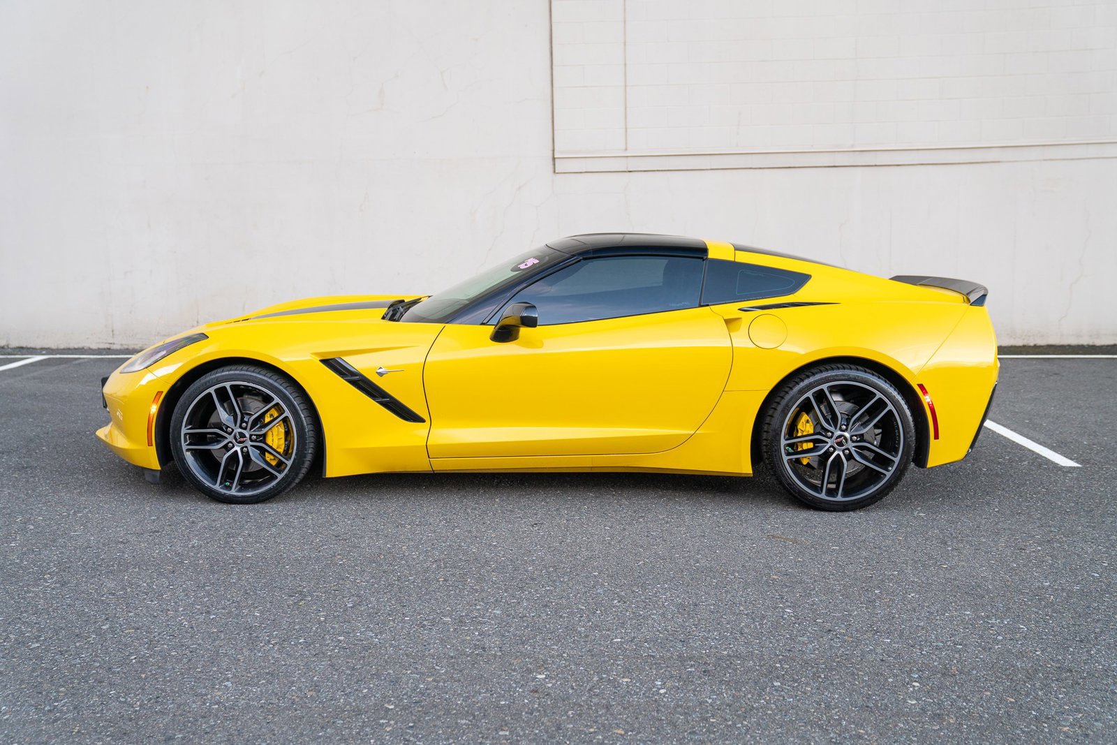 Used 2015 Chevrolet Corvette Stingray Coupe w/ 3LT Preferred Equipment Group image 2