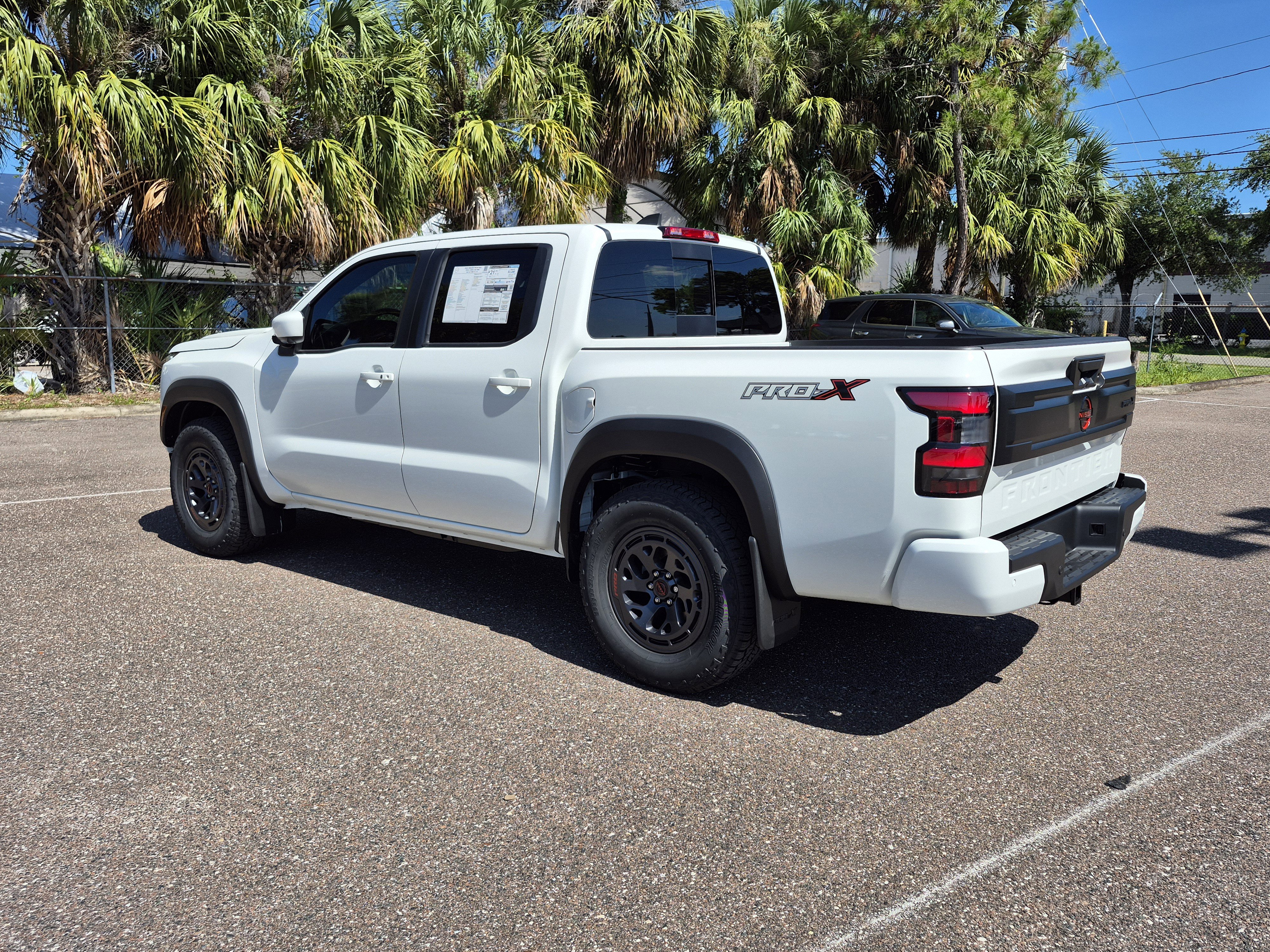 New 2026 Nissan Frontier Pro-X w/ Pro-X Convenience Package RWD image 5