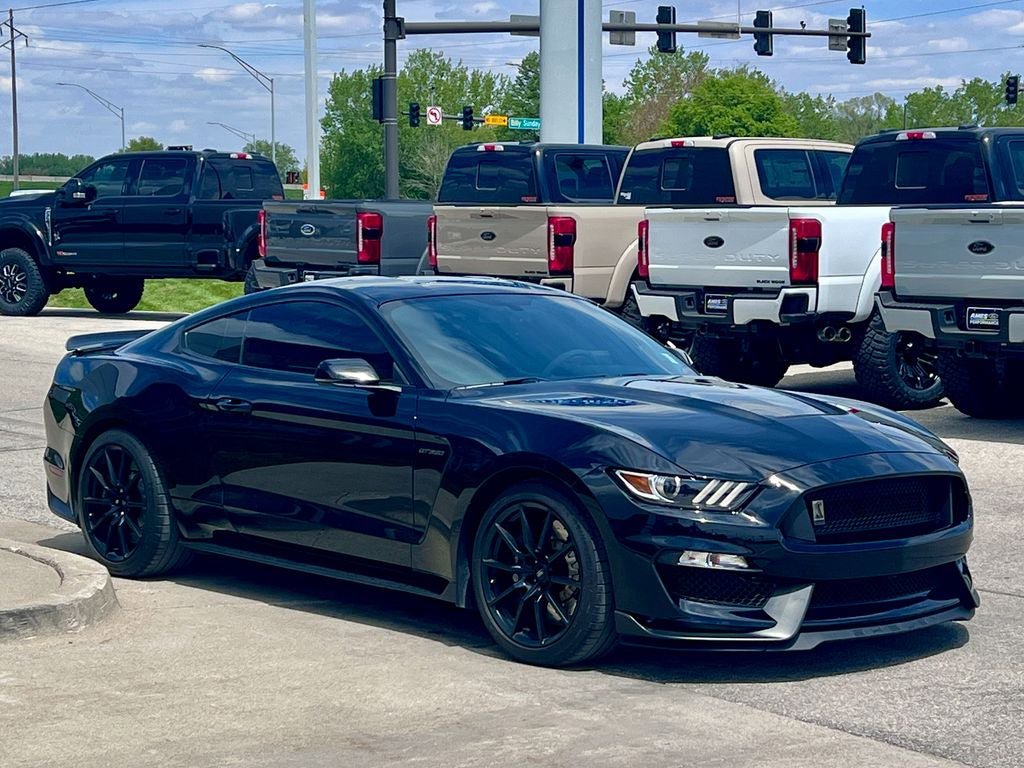 Used 2017 Ford Mustang Shelby GT350 w/ Electronics Package RWD image 7
