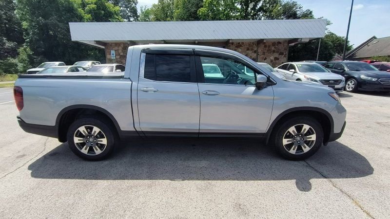 Used 2017 Honda Ridgeline RTL-T image 6