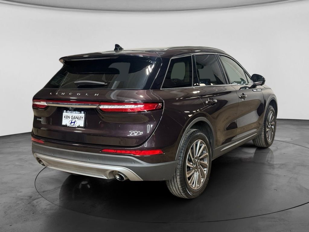 Used 2023 Lincoln Corsair Reserve w/ Equipment Group 201A image 5