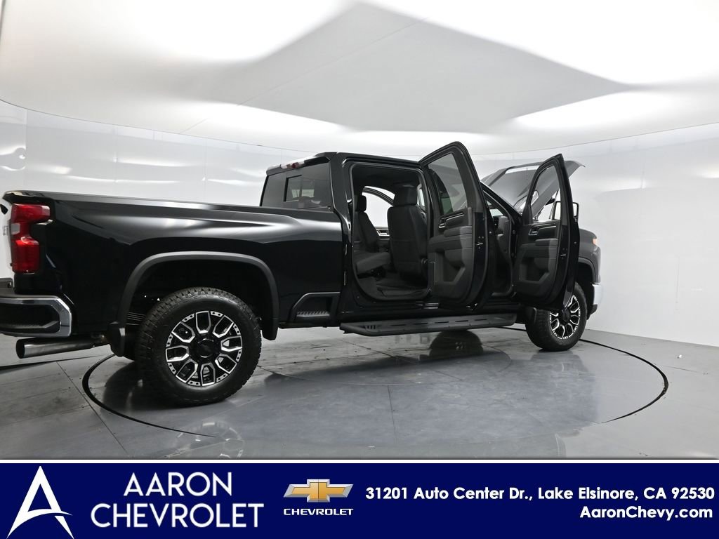 New 2026 Chevrolet Silverado 2500 LT w/ All Star Edition AWD/4WD image 4