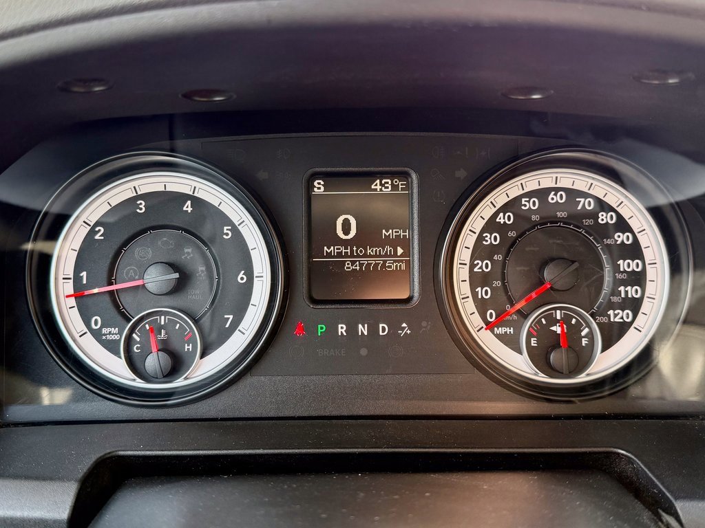 Used 2014 RAM 2500 Tradesman w/ Chrome Appearance Group image 14