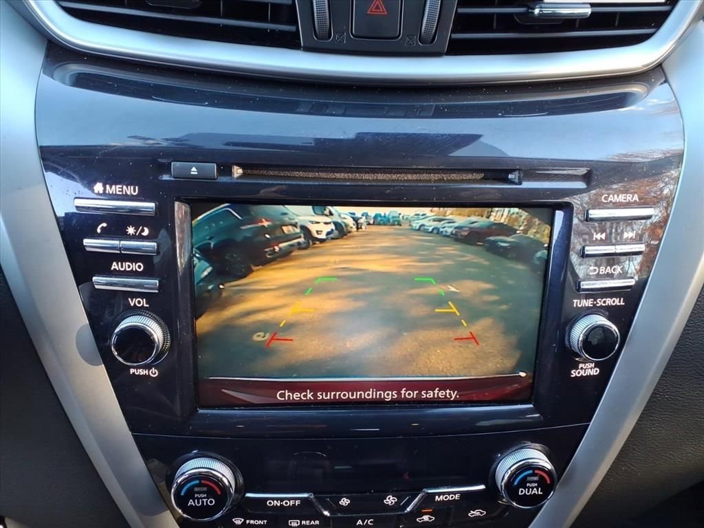Used 2020 Nissan Murano SV image 21